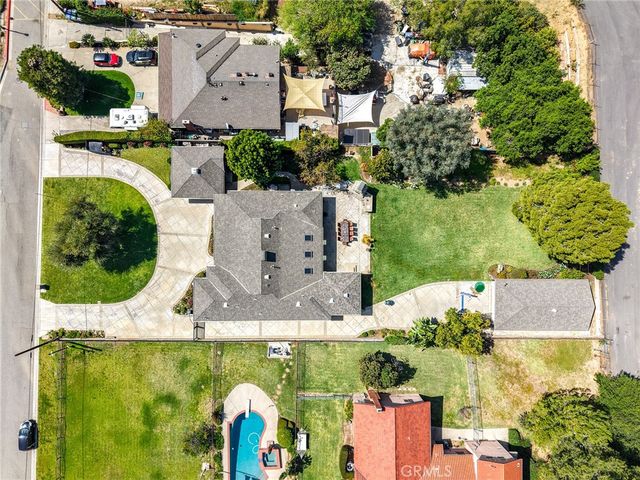 579 E Sierra Madre, Azusa, CA 91702