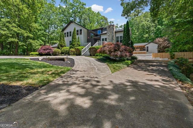 360 Old Mountain Road, Powder Springs, GA 30127