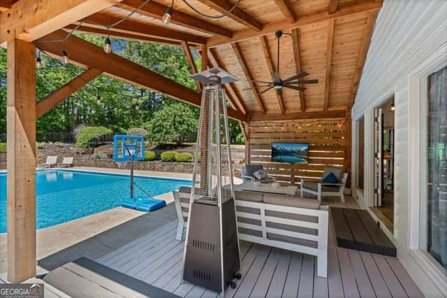 360 Old Mountain Road, Powder Springs, GA 30127