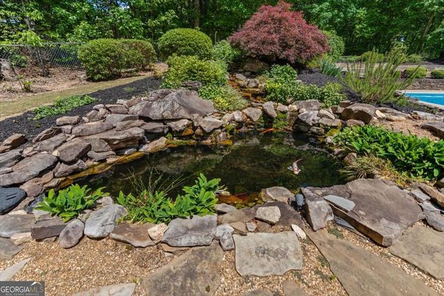 360 Old Mountain Road, Powder Springs, GA 30127