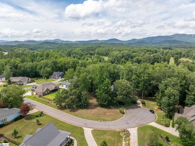 211 Lord Byron Drive, Travelers Rest, SC 29690