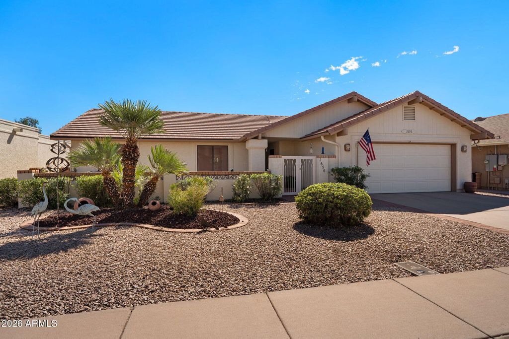 2696 LEISURE WORLD --, Mesa, AZ 85206