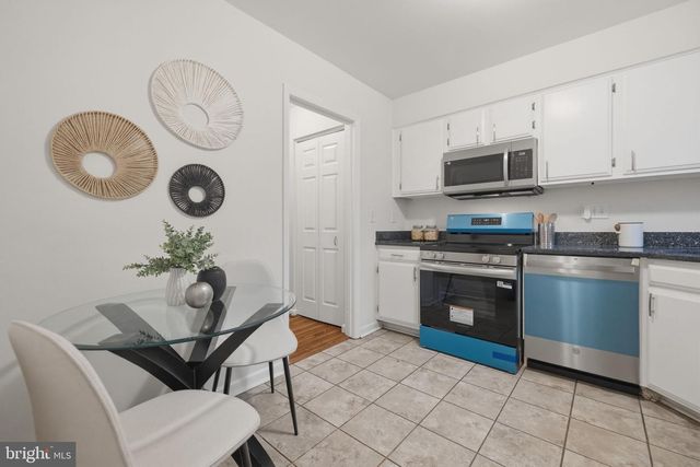 2938 ESPANA CT, Fairfax, VA 22031