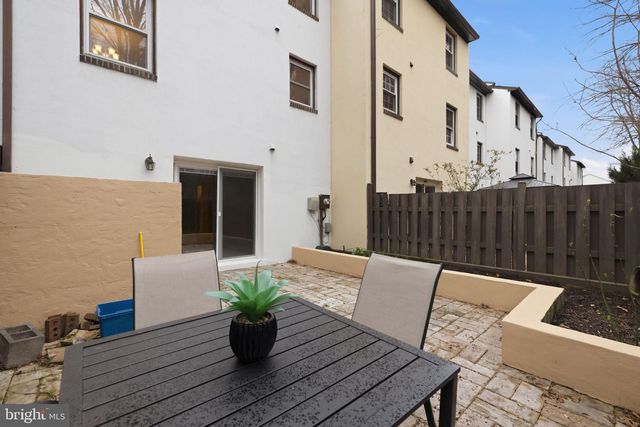 2938 ESPANA CT, Fairfax, VA 22031