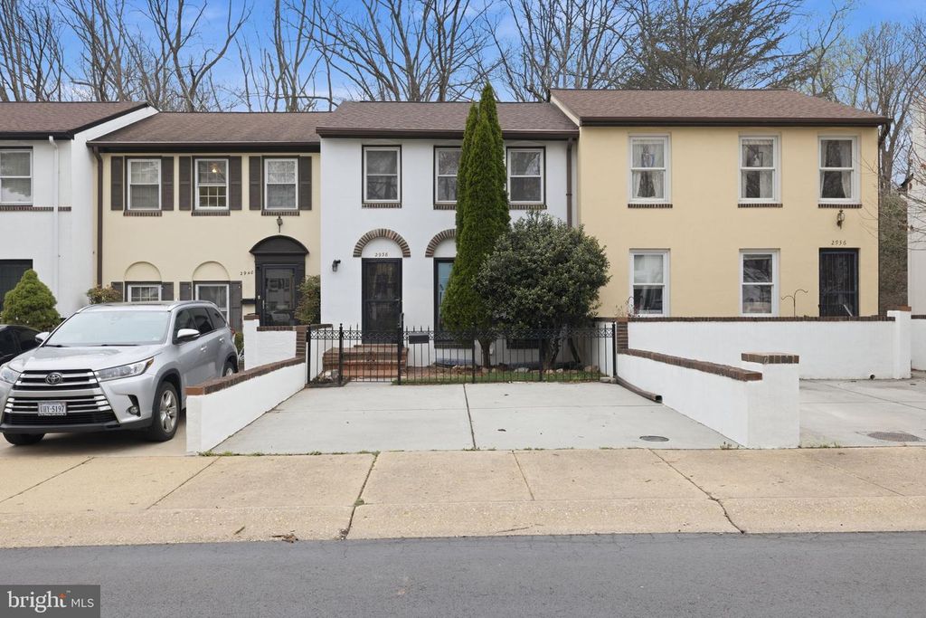 2938 ESPANA CT, Fairfax, VA 22031