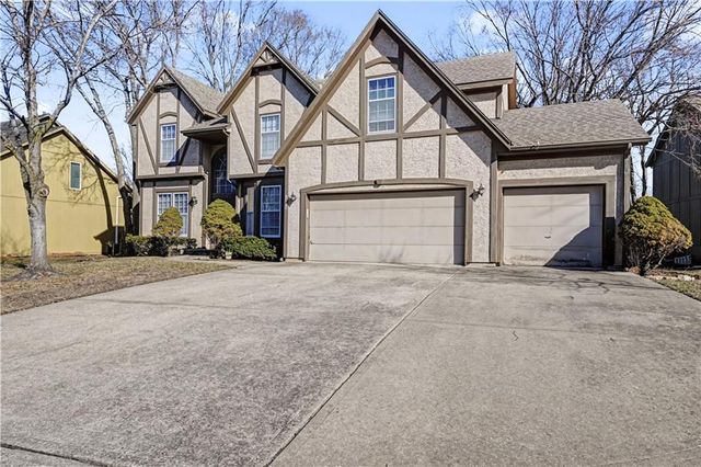 13009 Caenen Street, Overland Park, KS 66213