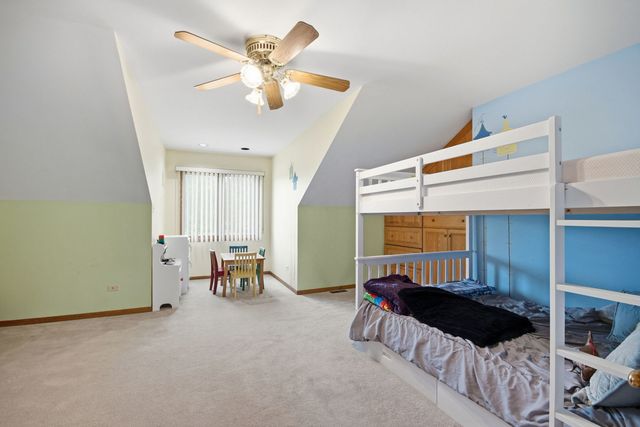 1223 Leinster Drive, Lemont, IL 60439
