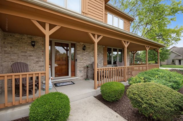 1223 Leinster Drive, Lemont, IL 60439