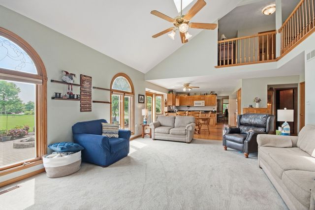 1223 Leinster Drive, Lemont, IL 60439