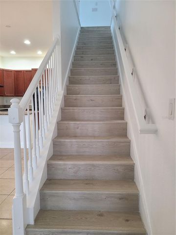 13825 BENAVENTE AVENUE, Orlando, FL 32827