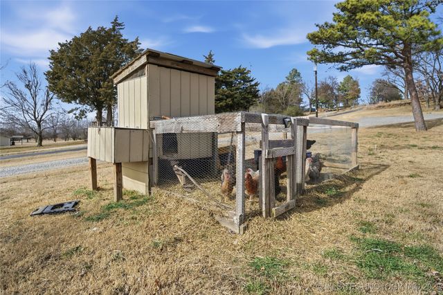 18435 E 590 Road, Inola, OK 74036