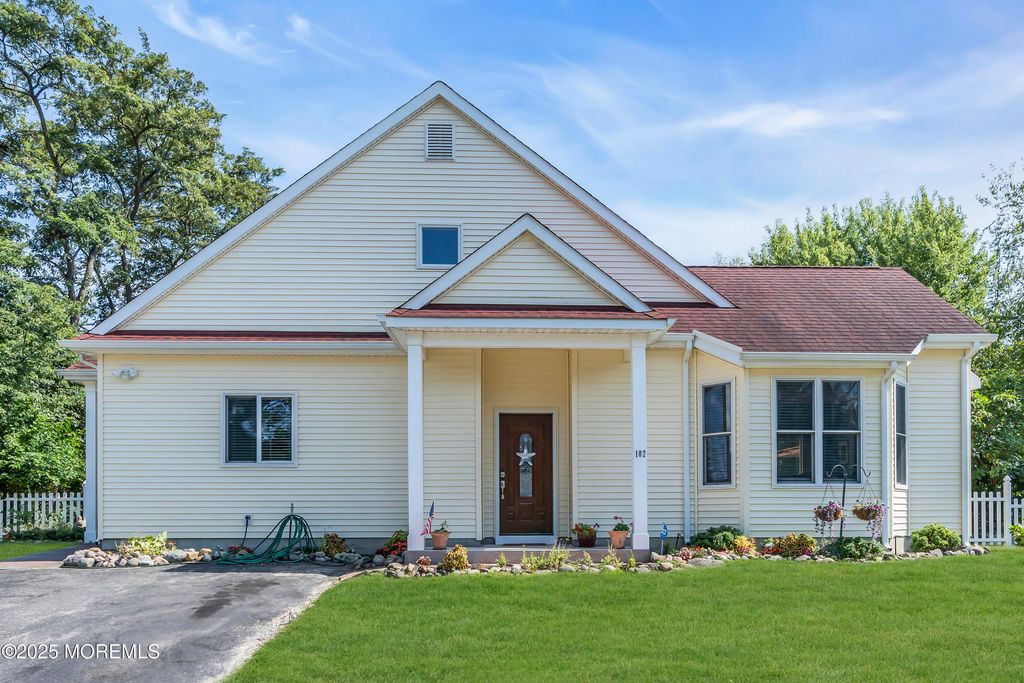 102 Allenhurst Avenue, Neptune Township, NJ 07753