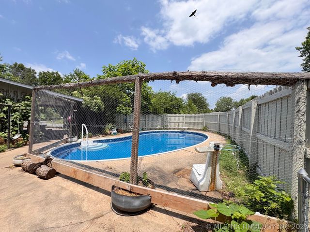 110 Brewer Avenue, Tahlequah, OK 74464