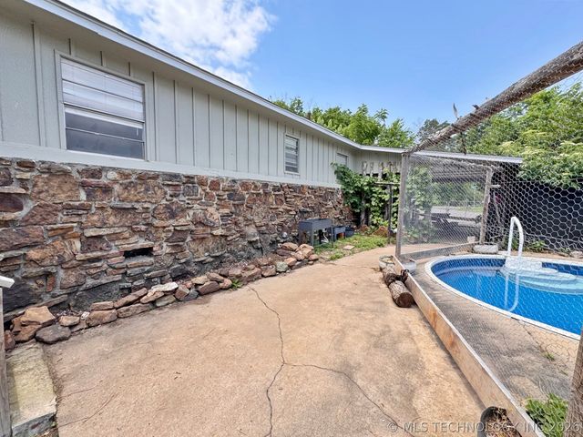 110 Brewer Avenue, Tahlequah, OK 74464