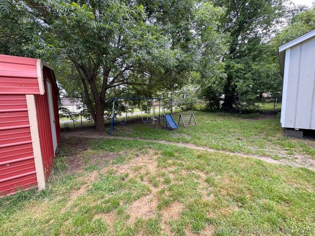 110 Brewer Avenue, Tahlequah, OK 74464