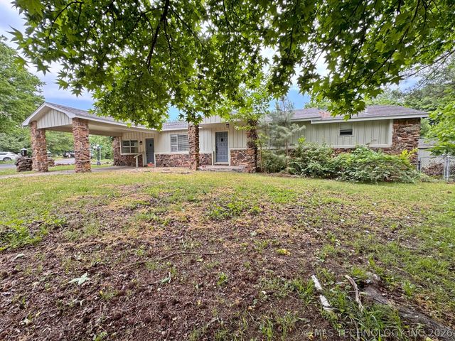 110 Brewer Avenue, Tahlequah, OK 74464