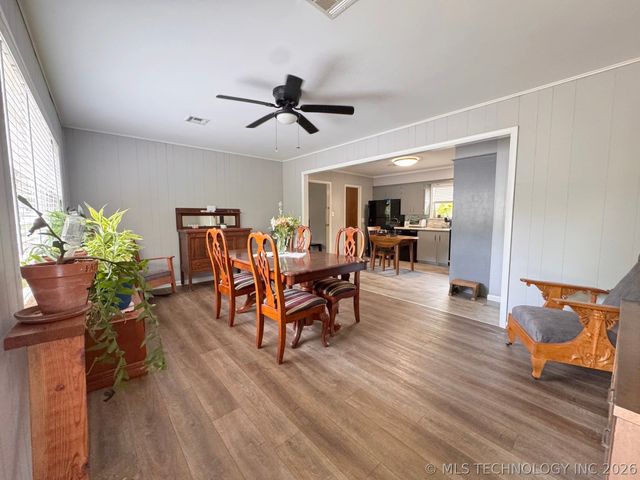 110 Brewer Avenue, Tahlequah, OK 74464