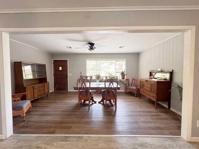 110 Brewer Avenue, Tahlequah, OK 74464