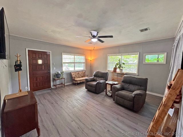 110 Brewer Avenue, Tahlequah, OK 74464