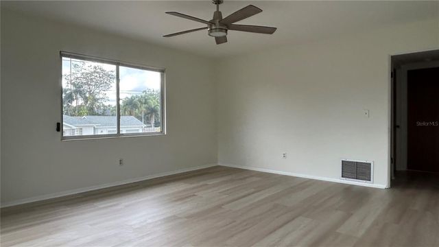 1028 LAKE WELDONA DRIVE, Orlando, FL 32806