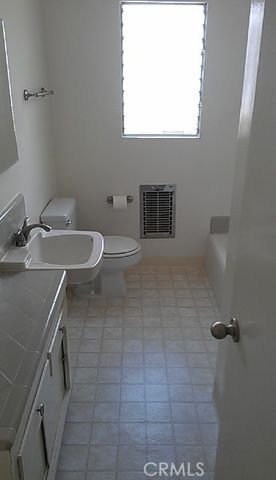 630 San Vicente W, Santa Monica, CA 90402