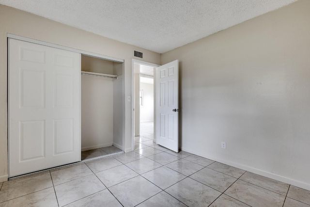 1745 NW 29th Lane, Fort Lauderdale, FL 33311