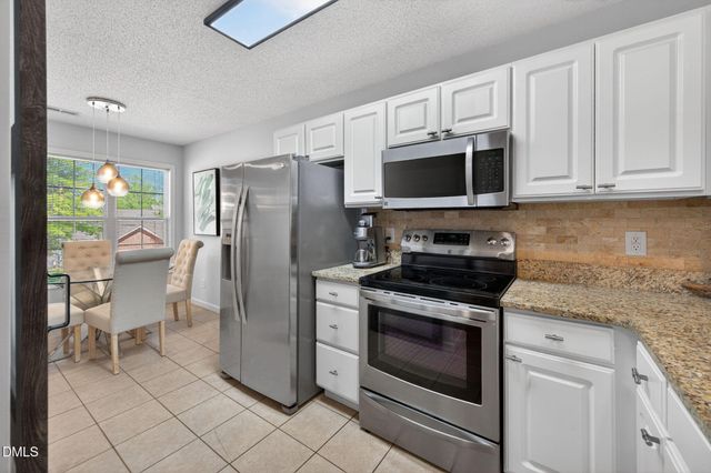 2400 Huntscroft Lane 202, Raleigh, NC 27617