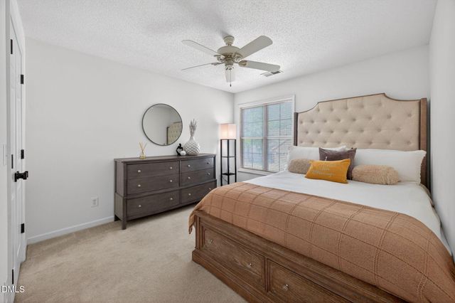 2400 Huntscroft Lane 202, Raleigh, NC 27617