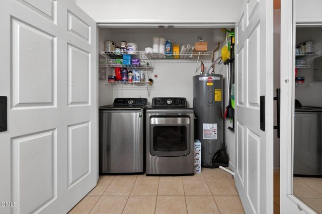 2400 Huntscroft Lane 202, Raleigh, NC 27617