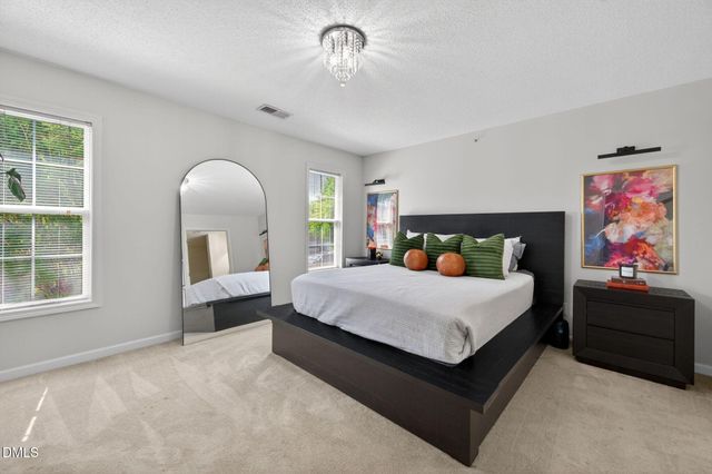 2400 Huntscroft Lane 202, Raleigh, NC 27617