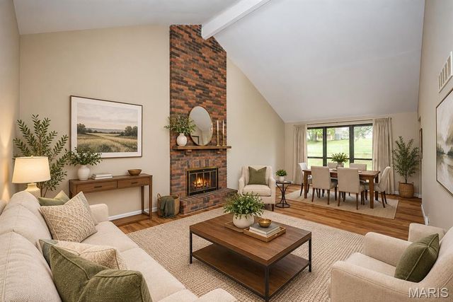 12861 Castleton Court, St Louis, MO 63141