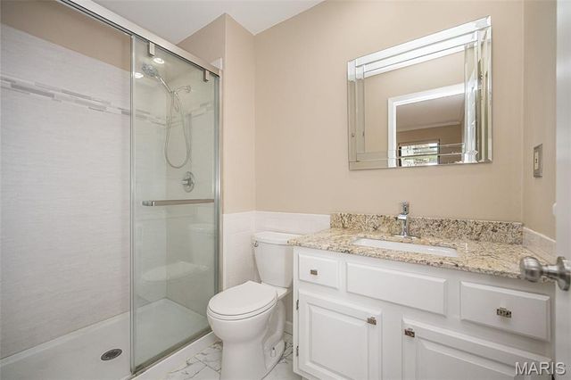 12861 Castleton Court, St Louis, MO 63141