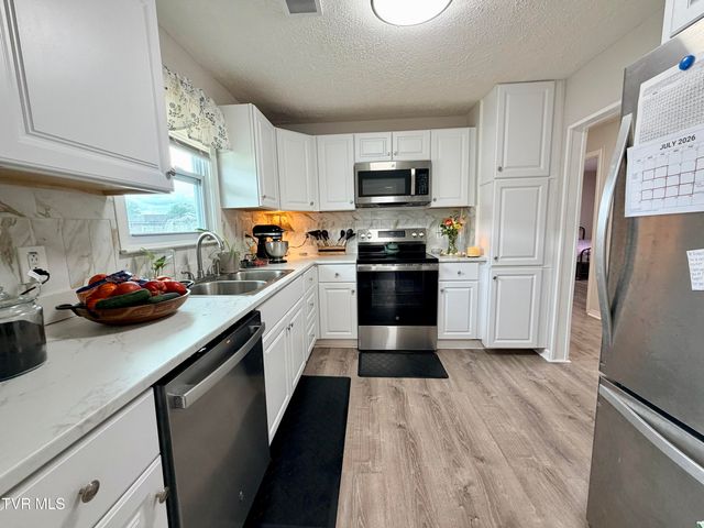 2309 Ashwood Avenue, Kingsport, TN 37664