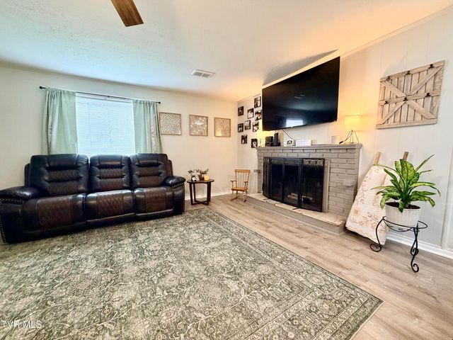 2309 Ashwood Avenue, Kingsport, TN 37664