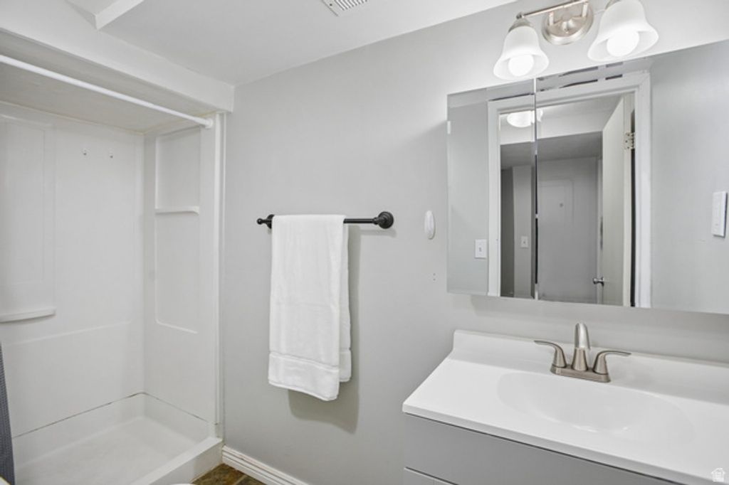 Image 17 of property listing at 1079 E 8320 S, Sandy, UT 84094