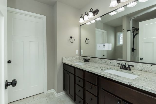 508 Meadow Brook Place, Huxley, IA 50124