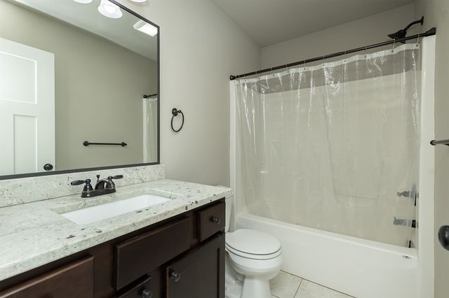 508 Meadow Brook Place, Huxley, IA 50124