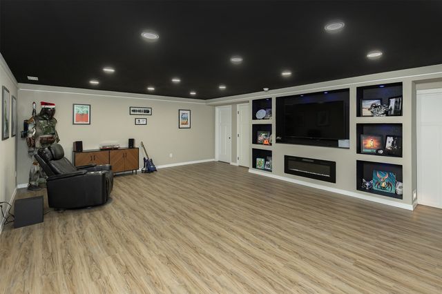 508 Meadow Brook Place, Huxley, IA 50124