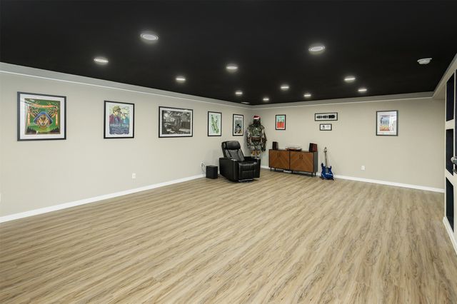 508 Meadow Brook Place, Huxley, IA 50124