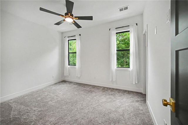 2009 Ridge Tree Drive, Pleasant Hill, MO 64080