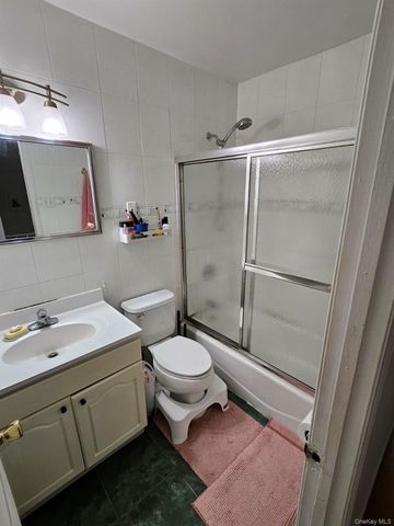 16-21 200th Street 1FL, Flushing, NY 11360