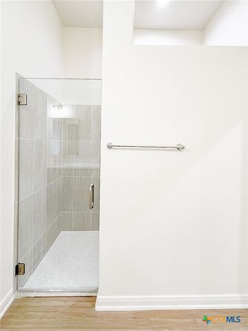 112 Raindance Court, Victoria, TX 77904