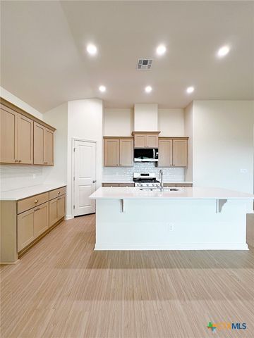 112 Raindance Court, Victoria, TX 77904