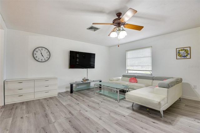 4831 GREENLEAF ROAD, Sarasota, FL 34233