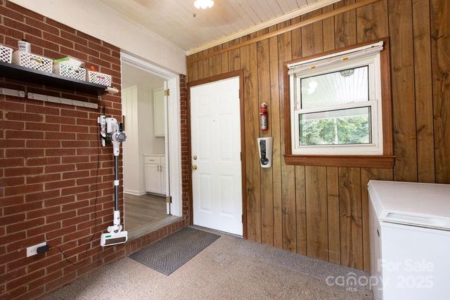 2274 Country Club Road, Lincolnton, NC 28092