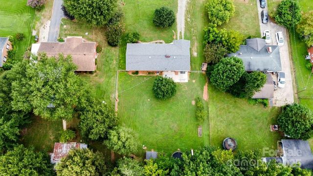 2274 Country Club Road, Lincolnton, NC 28092