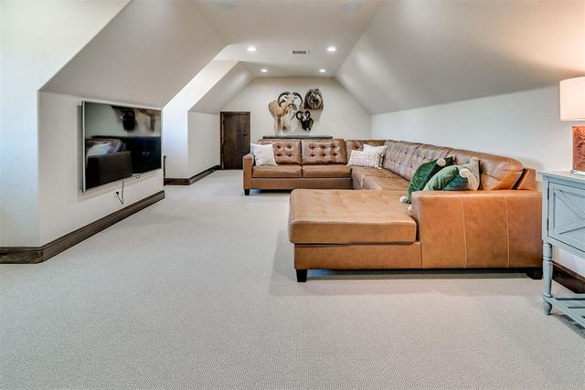 5103 Forum Circle, Arcadia, OK 73007