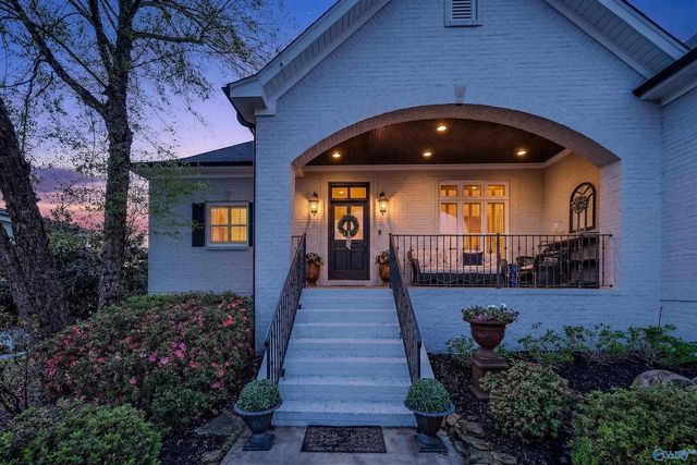 24175 Piney Creek Drive, Athens, AL 35613