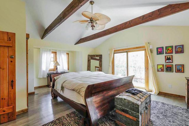 1366 Scuttle Hole Road, Water Mill, NY 11976