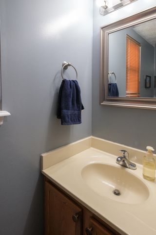 2113 Belmont Drive, Lexington, KY 40516